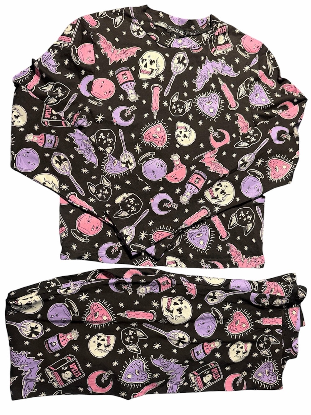 Dolls Kill Trickz N' Treatz Spooks N' Spells
Halloween Print Pajamas Leggings M